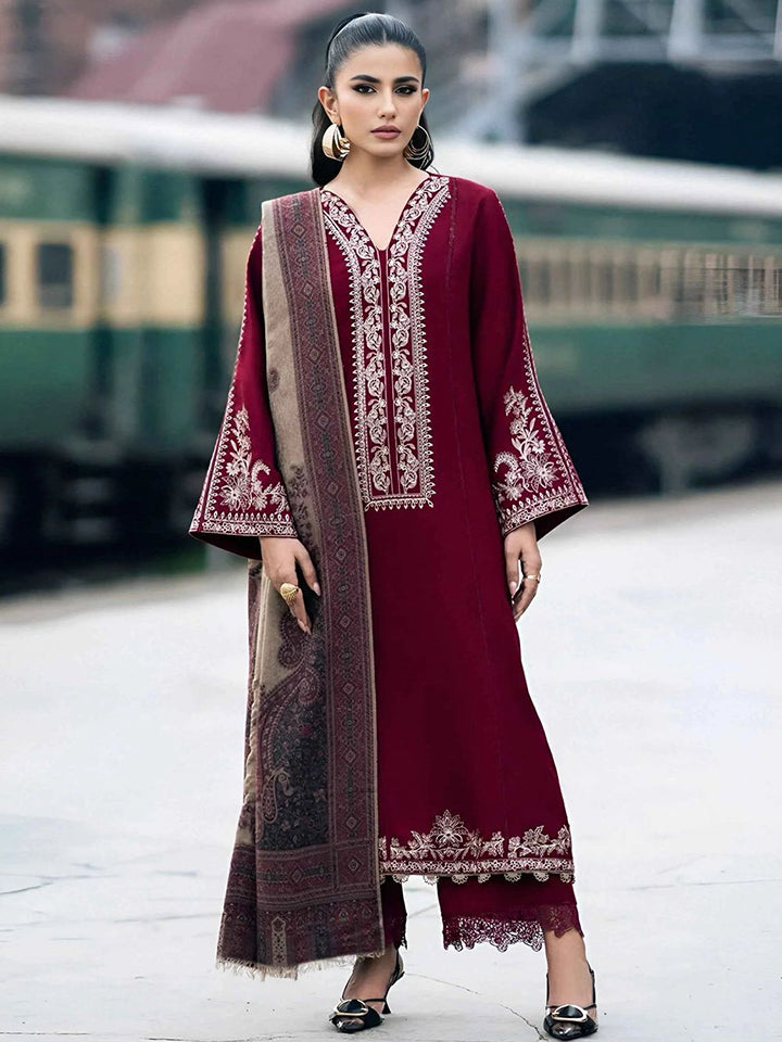 Izel Dhanak Embroidered 3 Piece | IL100