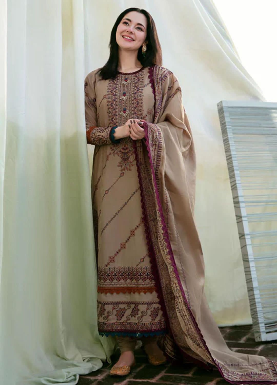 Bareeze Dhanak Embroidered 3 Piece | BZ116