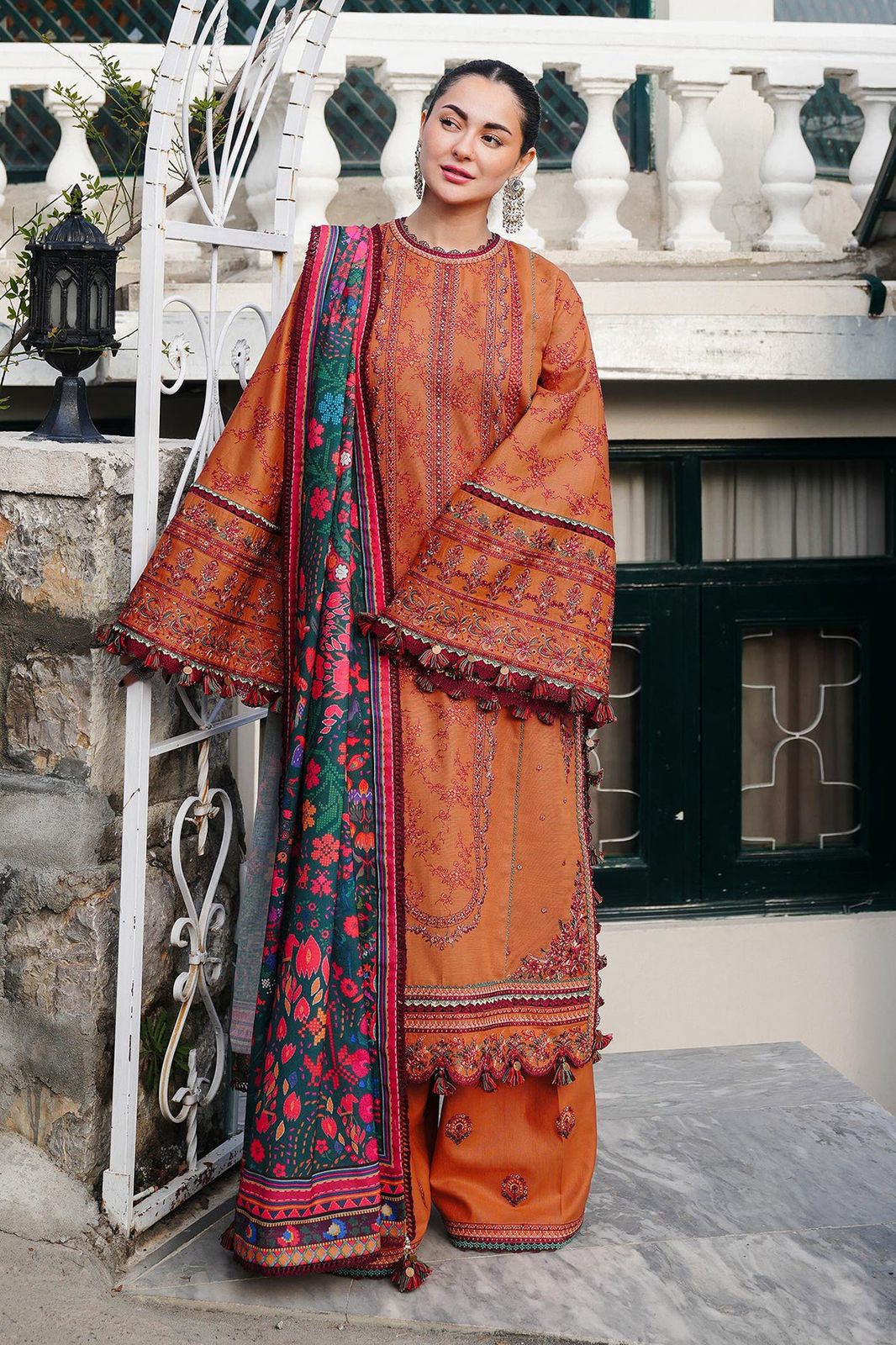 Hussain Rehar Dhanak Embroidered 3 Piece | HR104