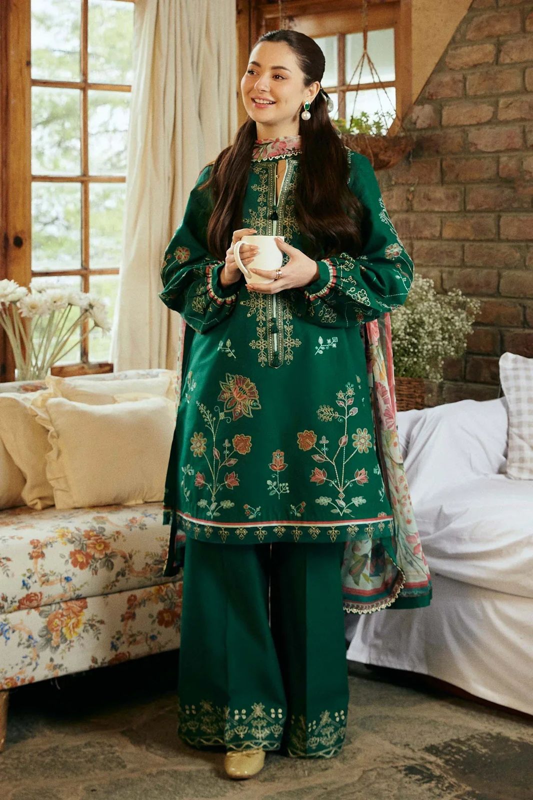 Zara Dhanak Embroidered 3 Piece | ZR112