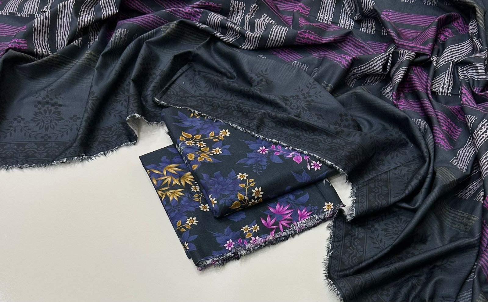 Maria.B Khaddar Digital Printed 3 Piece | MB159