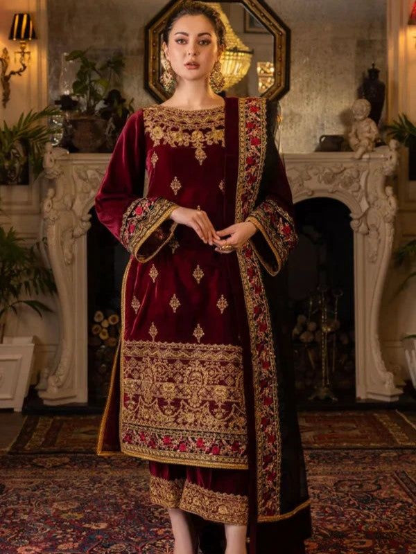 Zainab Chottani Velvet Embroidered 3 Piece | ZC100
