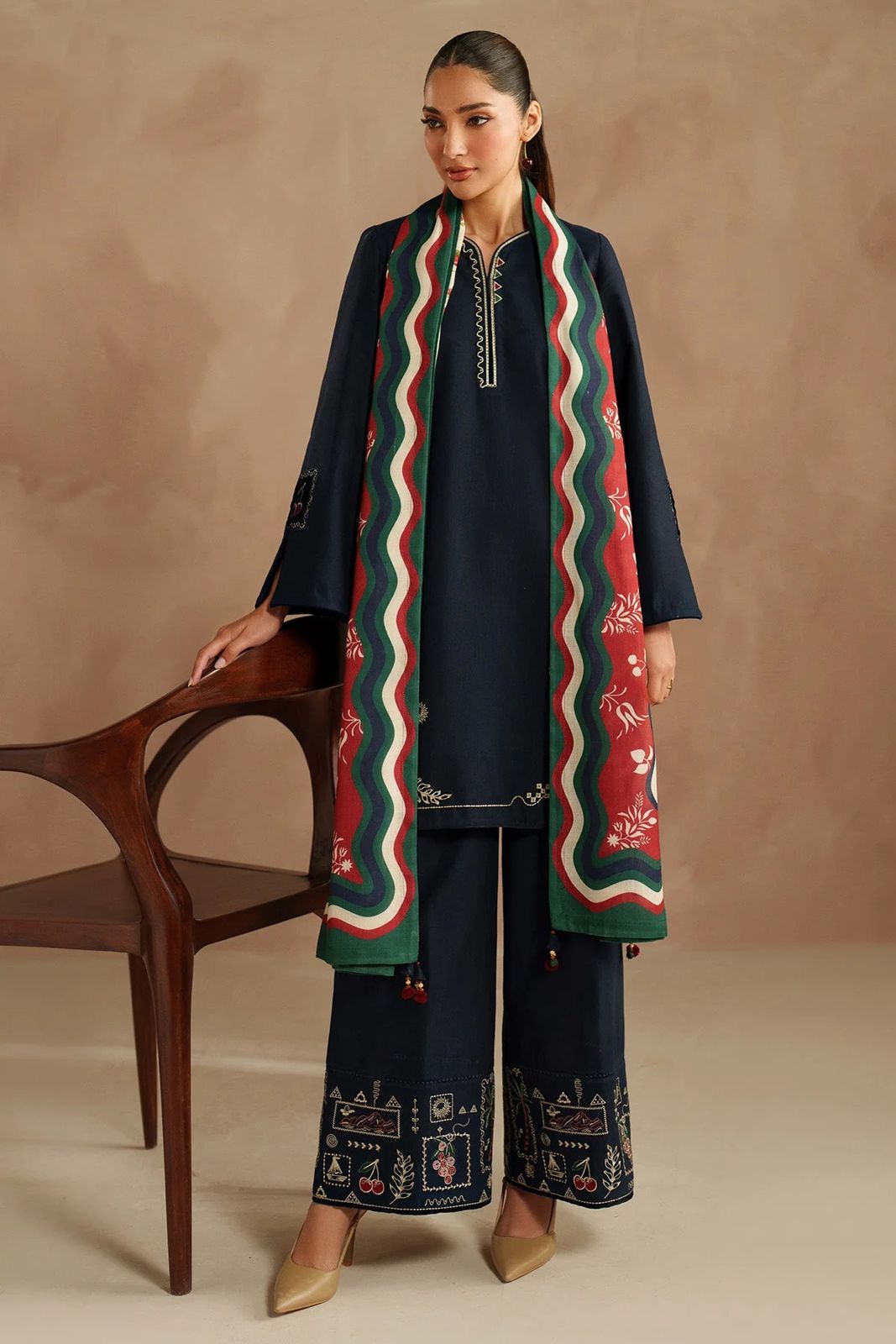 Jazmin Dhanak Embroidered 3 Piece | JZ115