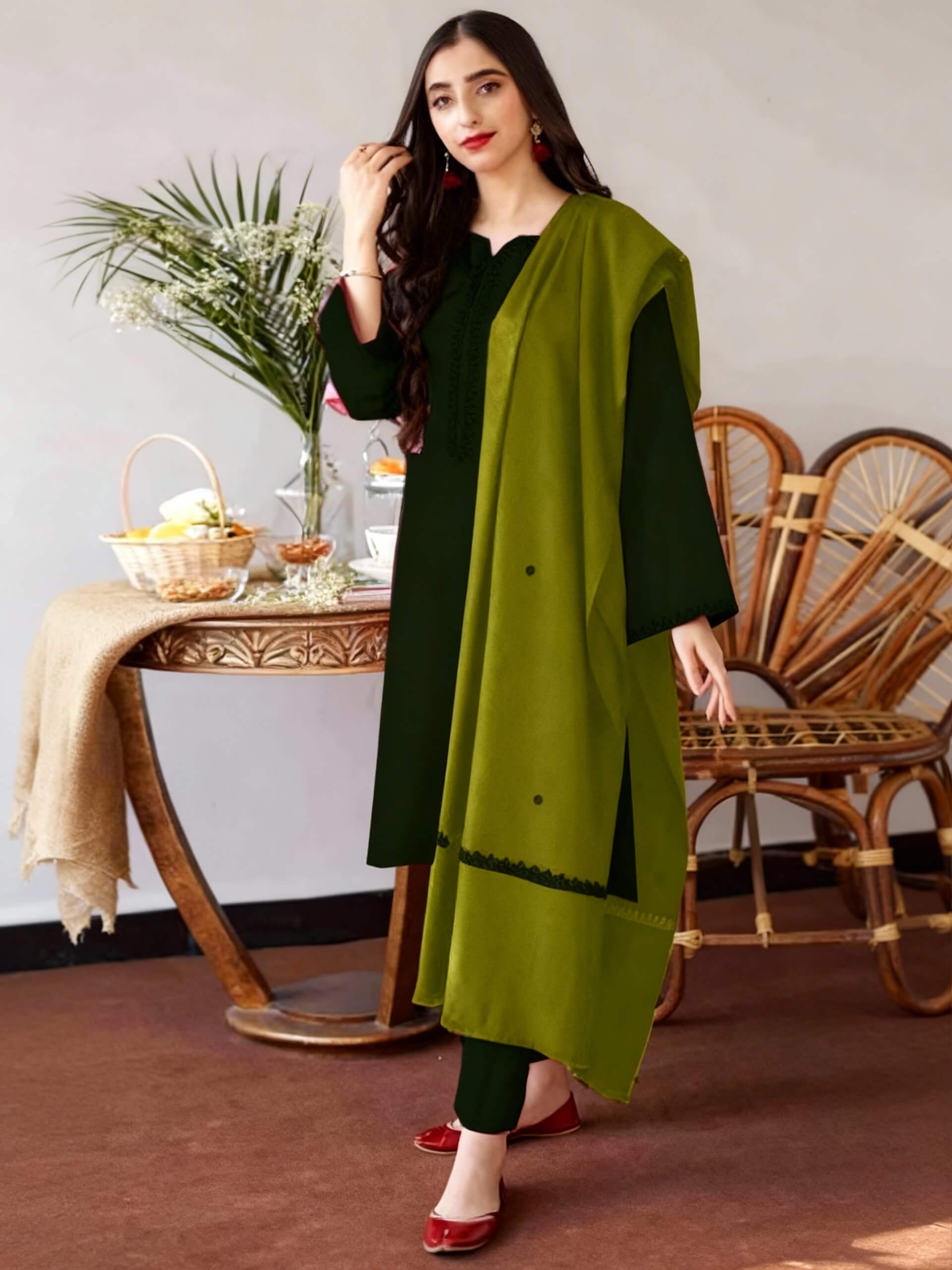 Aisling Dhanak Embroidered 3 Piece | AL118