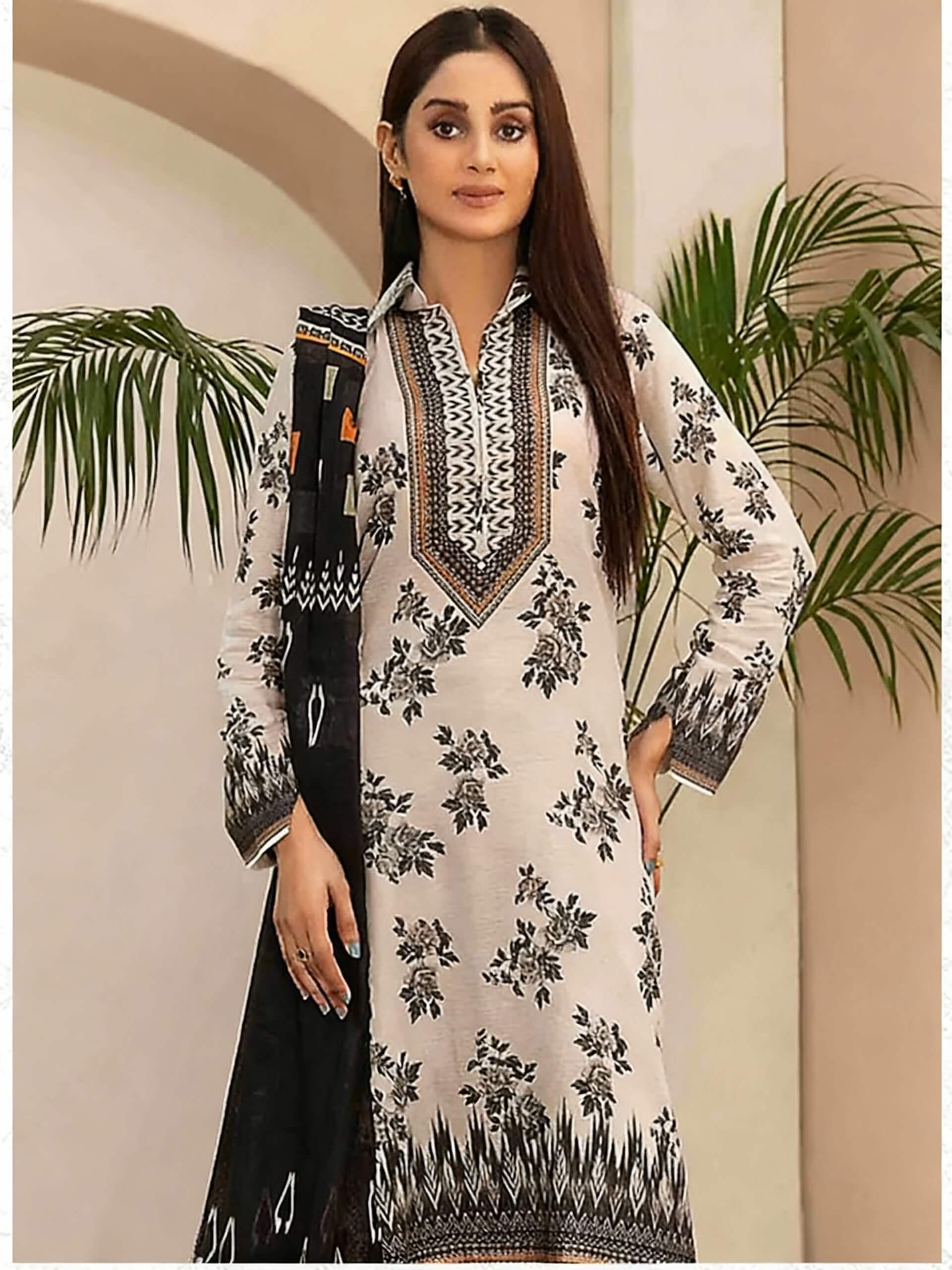 Tawakkal Khaddar Embroidered 3 Piece | TK100