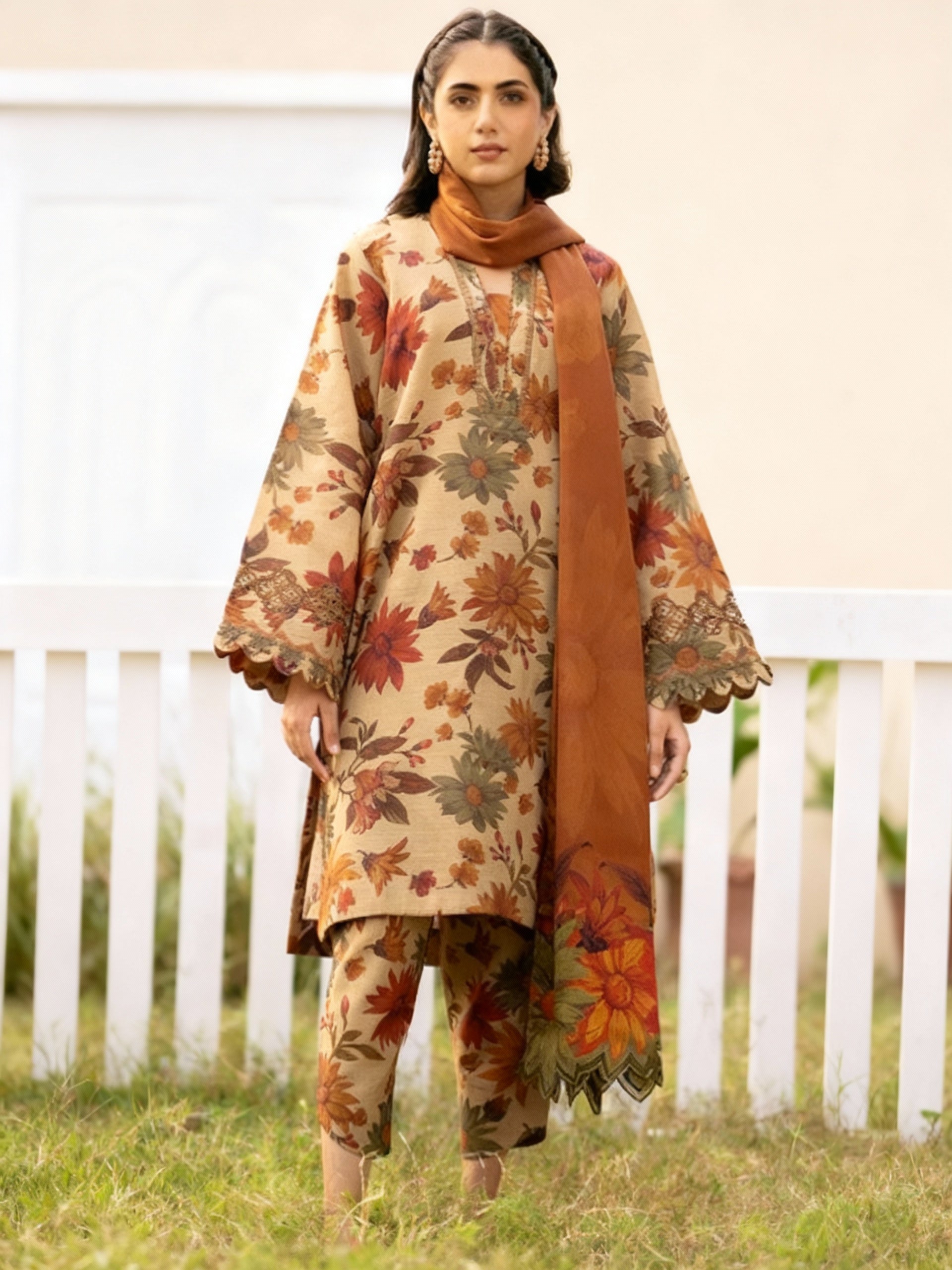 Iznik Khaddar Embroidered 3 Piece | IZ136